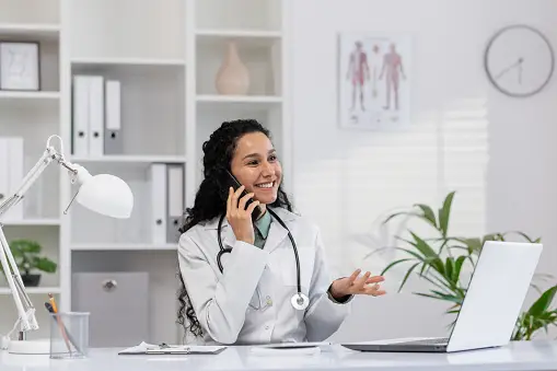 Understanding the Role of a Virtual Medical Assistant and How to Start This Career